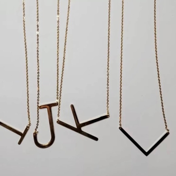 Gold Initial Pendant Necklace Letters A-Z - Picture 10 of 10